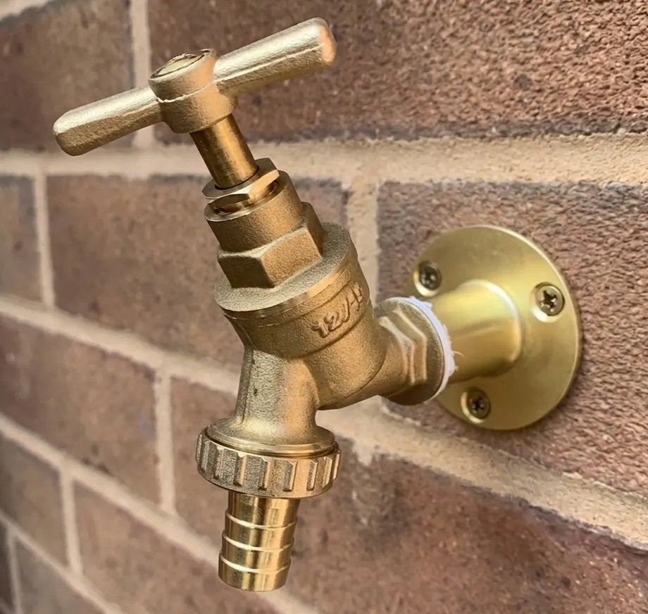 Garden Tap in Wolverton